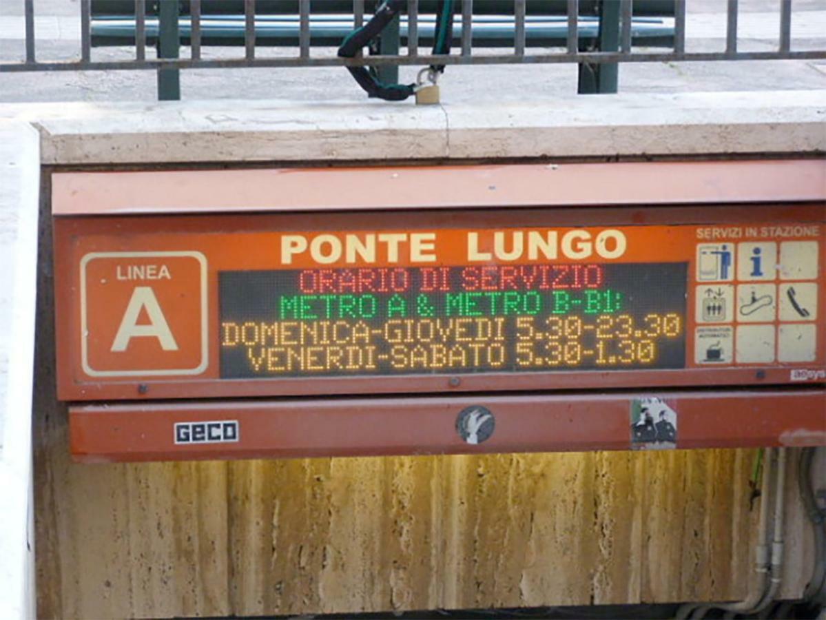 Appartamento Ponte Lungo Rome Luaran gambar